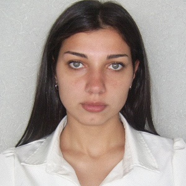 Abril Raposo